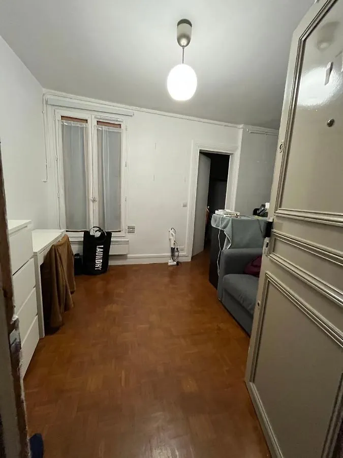 Apartment Cozy Little Home In Paris