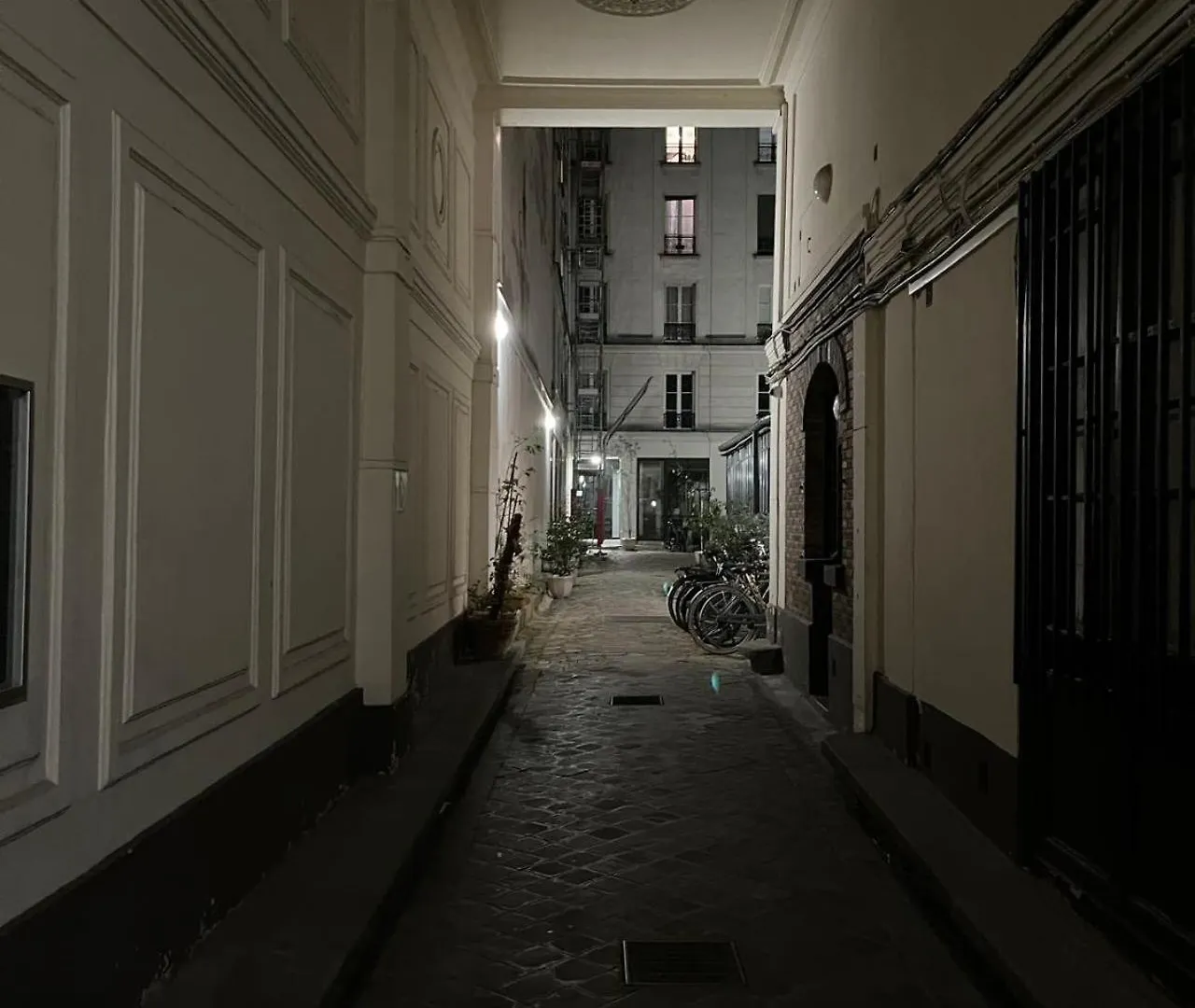 Apartment Cozy Little Home In Paris